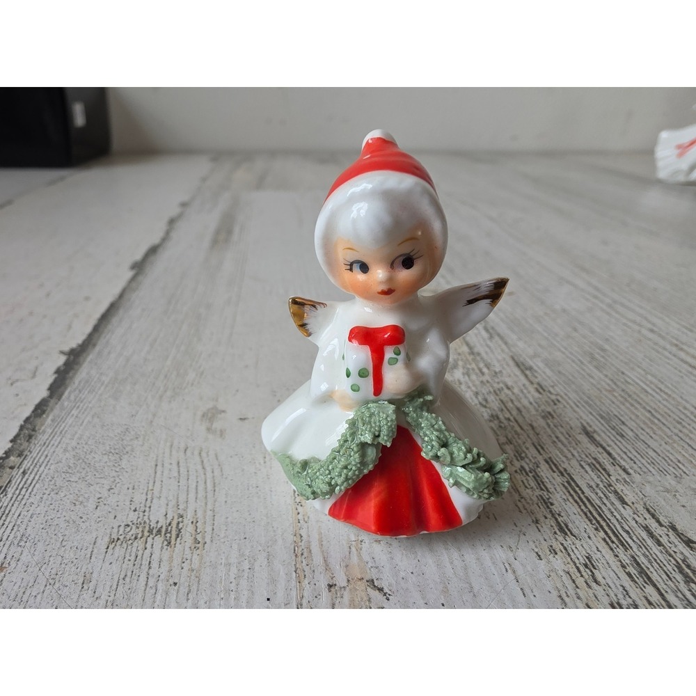 Vintage napco mini Angel cherub present spaghetti statue figurine Xmas village